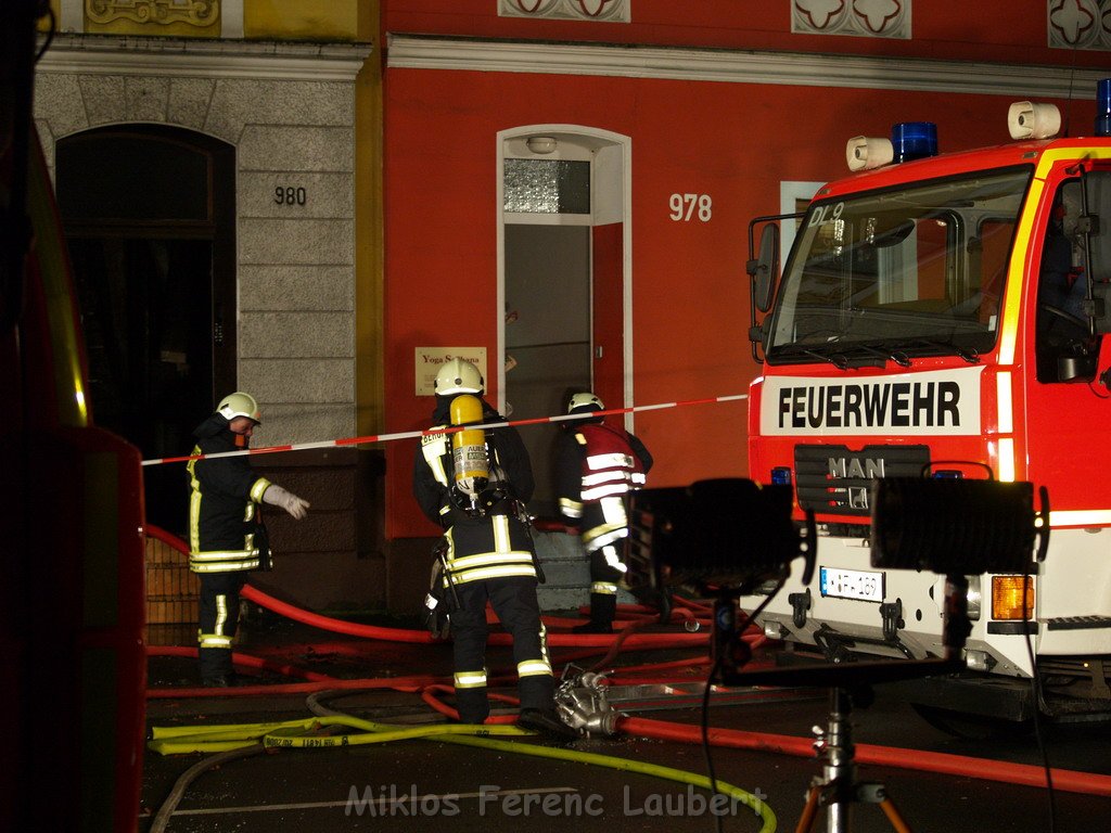 Brand Koeln Dellbrueck Bergisch Gladbacherstr   P274.JPG